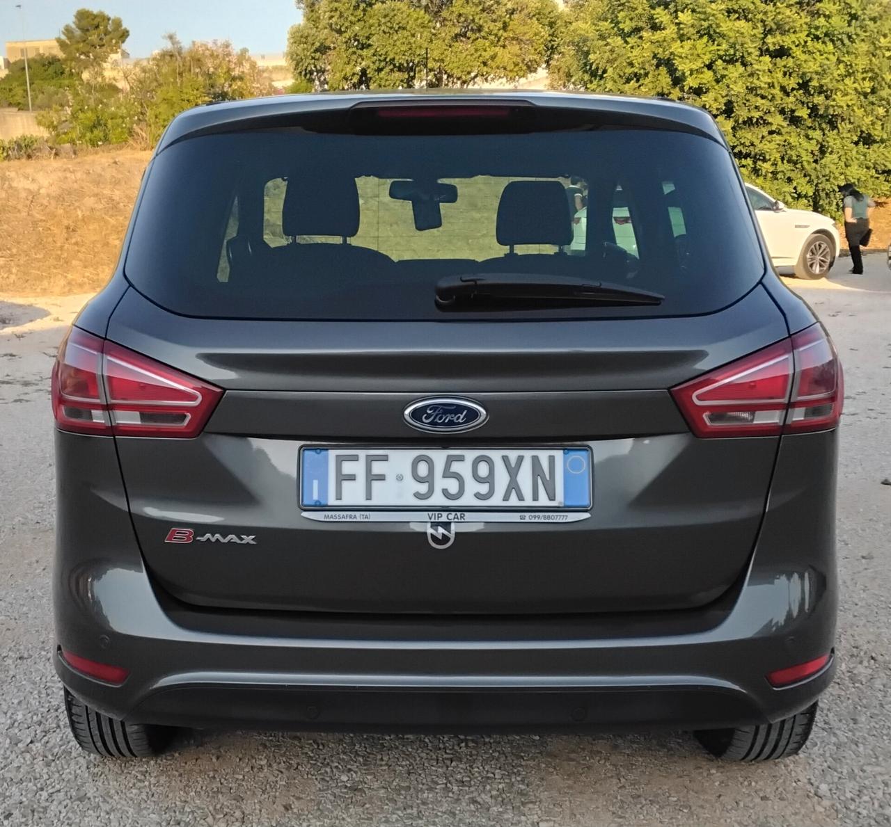 Ford B-Max 1.5 TDCi 75 CV Business Titanium