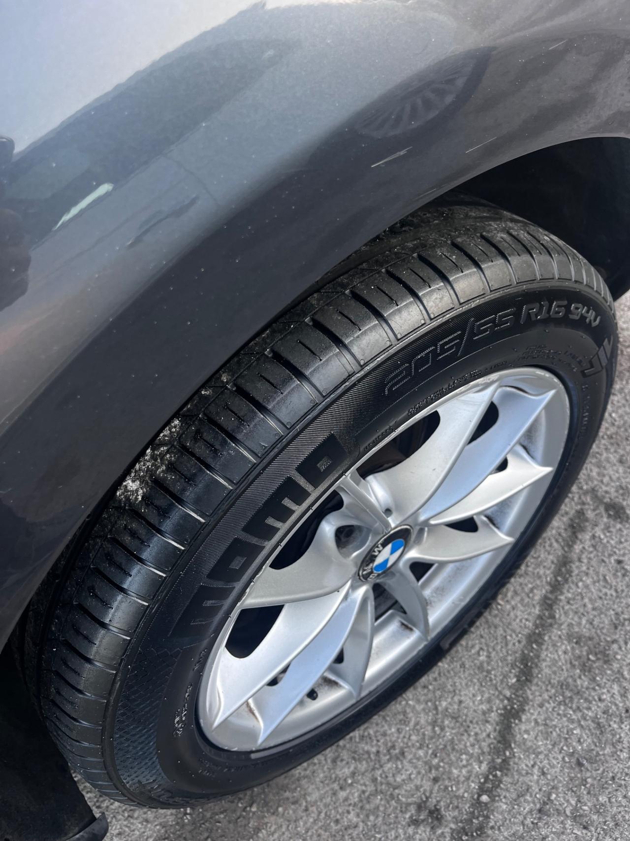 BMW 116d 115cv 2014 Manuale navigatore