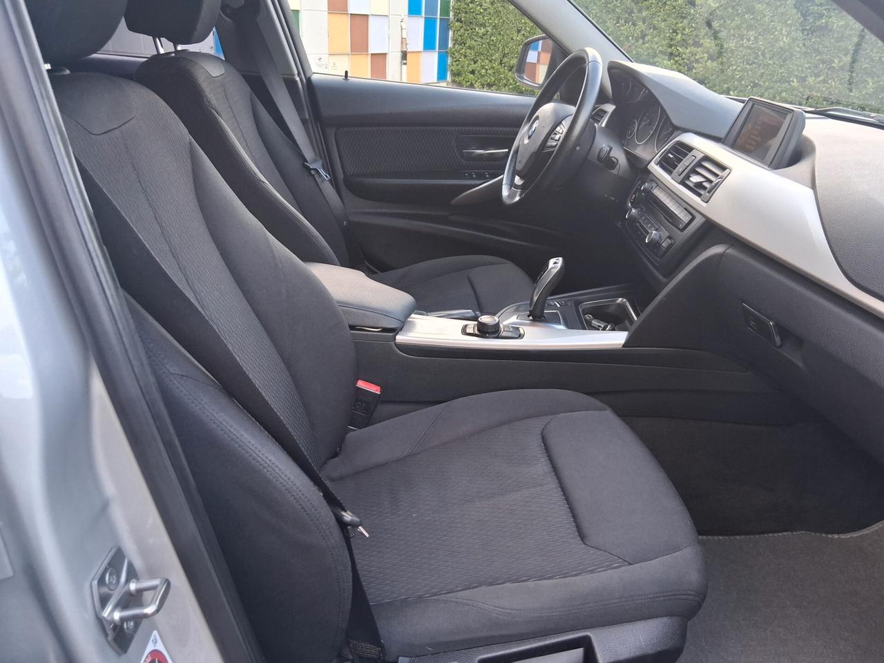 Bmw 318d Msport . CELL 320 147 1147..WUATSAPP 3276540940
