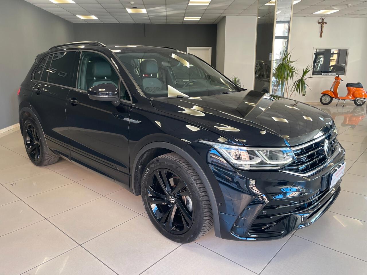 Volkswagen Tiguan 2.0 TDI 150cv SCR DSG R-Line