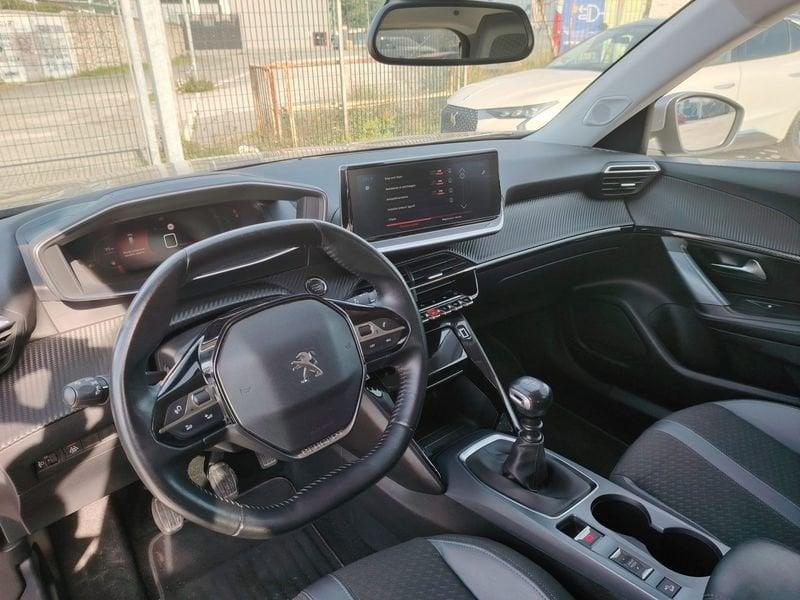 Peugeot 2008 PureTech 130 S&S Allure