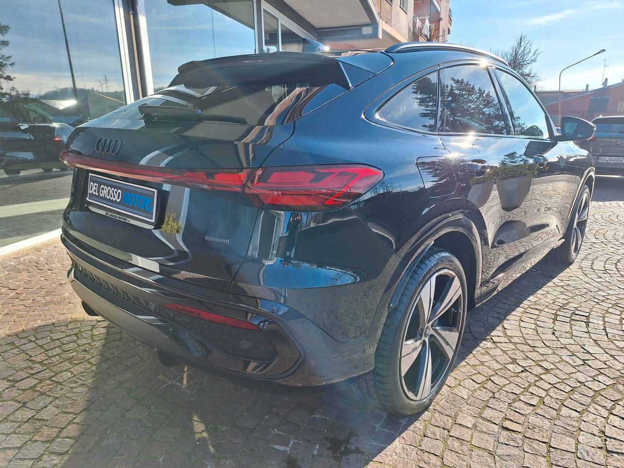 Audi Q5 SPB TDI 150 kW mHEV+ S tronic quattro line edition