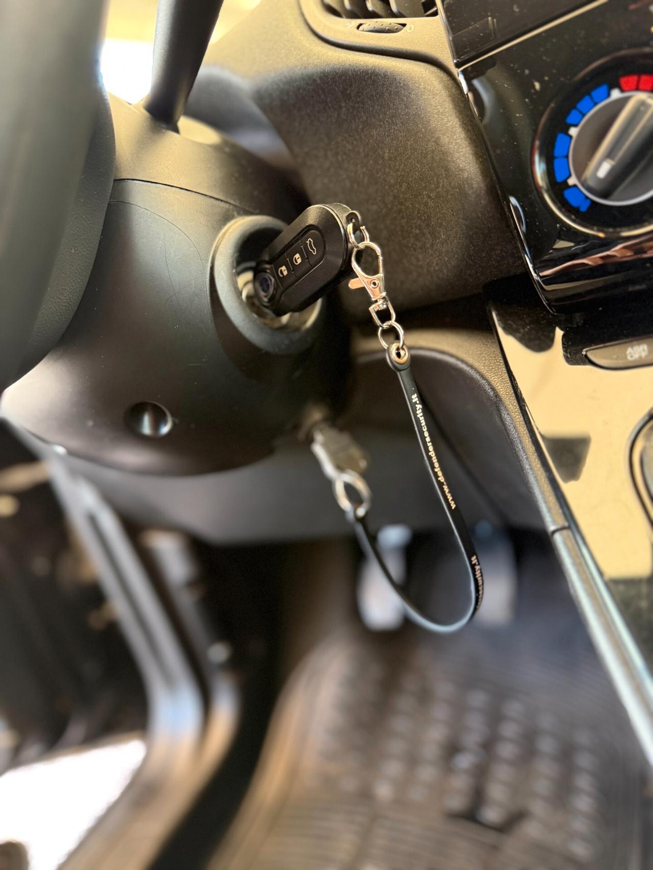 Lancia Ypsilon 1.0 FireFly 5 porte S&S Hybrid Ecochic Silver