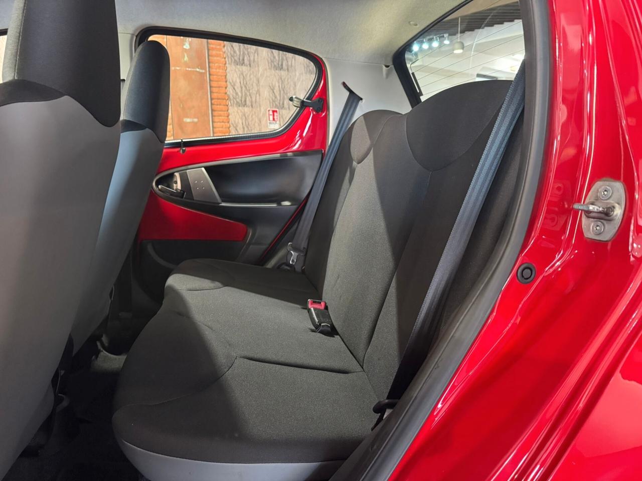 Toyota Aygo 1.0 12V VVT-i 5 porte Active Connect
