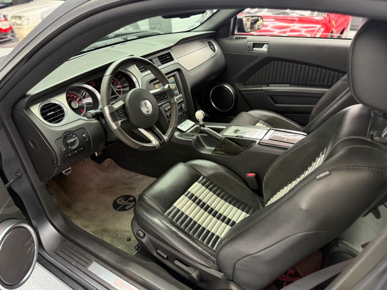 Mustang SHELBY GT 500 SVT MANUALE