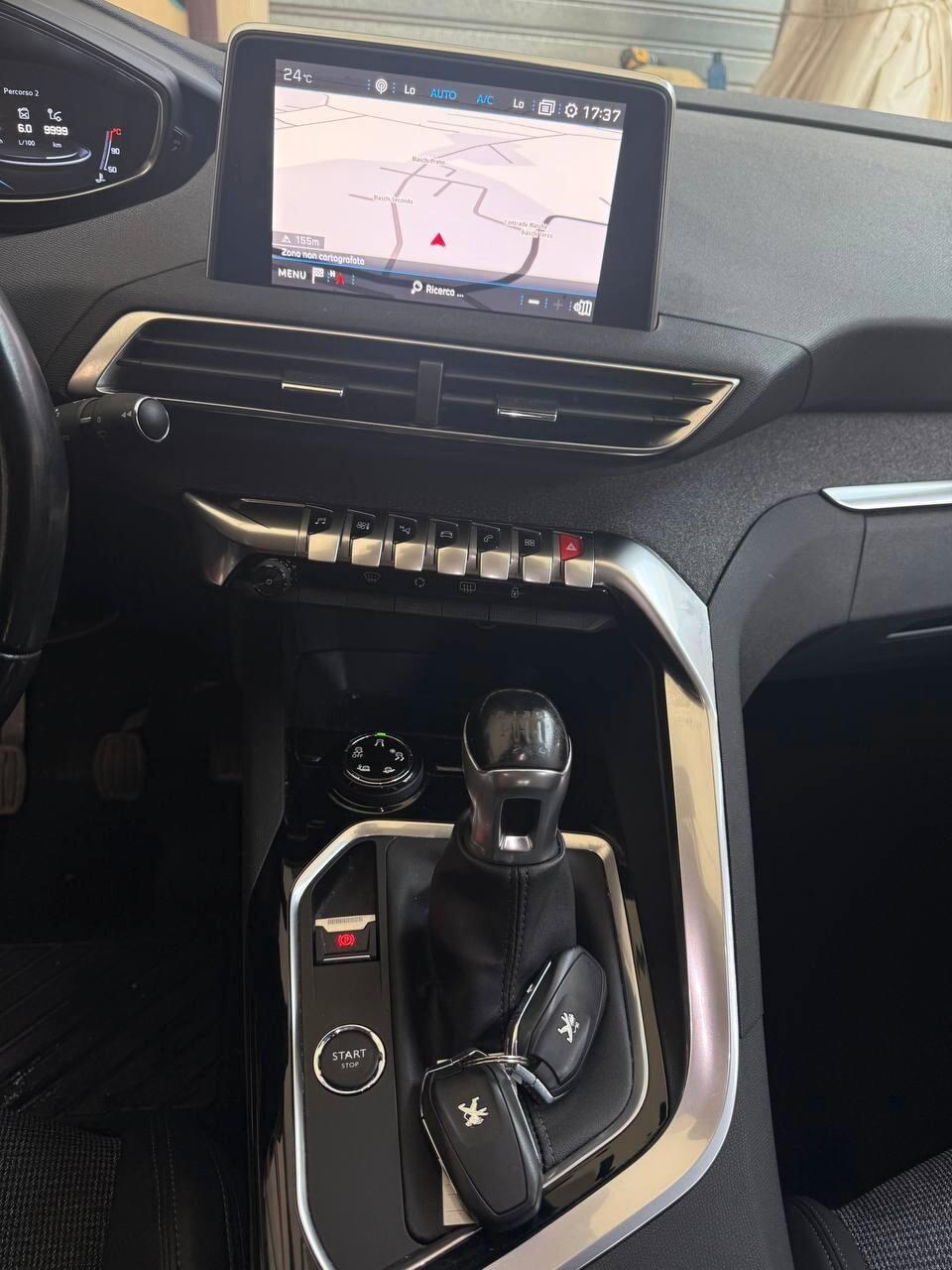 Peugeot 3008 2019 Allure 1.5 130CV Castelletto Modificato