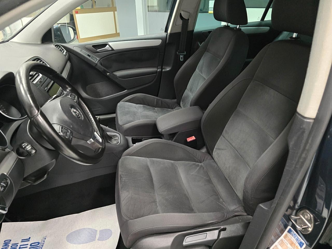 Vw Golf 1.6 TDI DPF 5p. Highline 105cv