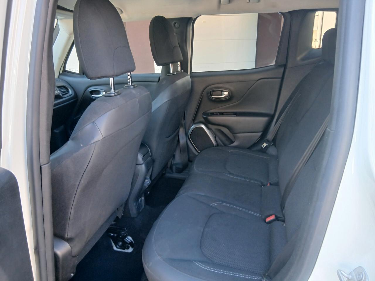 Jeep Renegade 2.0 Mjt 140CV 4WD Active Drive Low Limited tua a € 199 mese