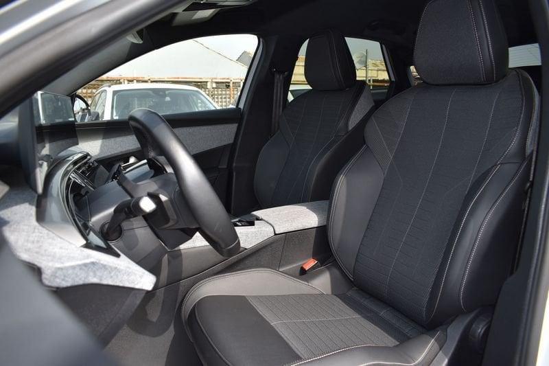Peugeot 3008 Hybrid 145 Allure e-DCS 6
