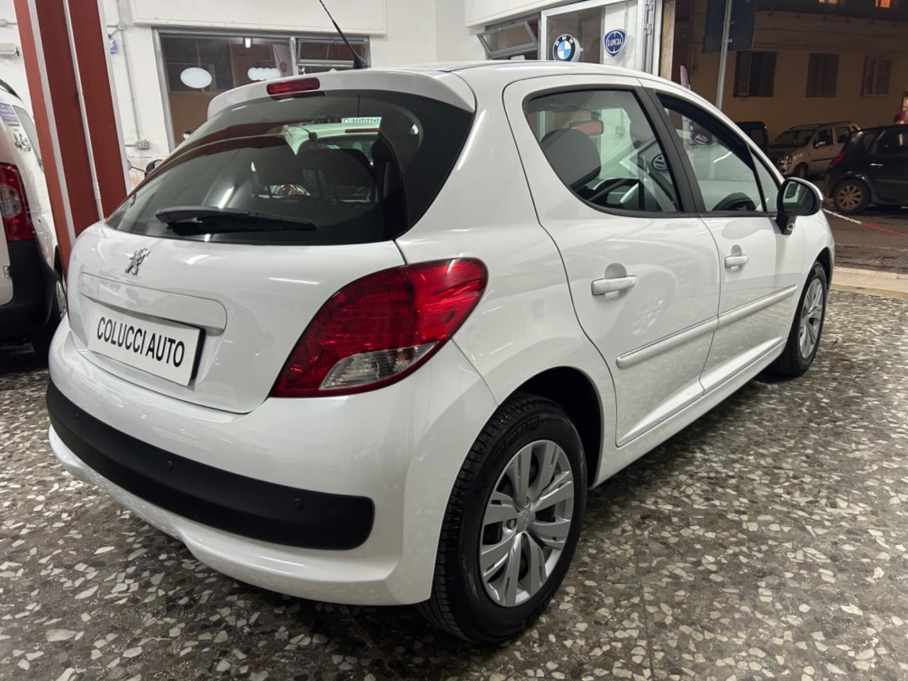 Peugeot 207 1.4 HDi NEO PATENTATI A/C