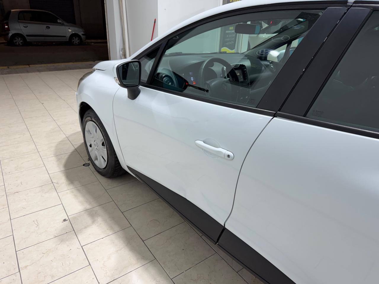 RENAULT CLIO 2015 GPL FINO AL 2035