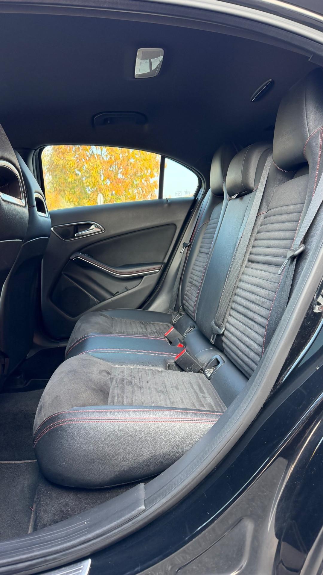 Mercedes-benz A 180 Premium amg