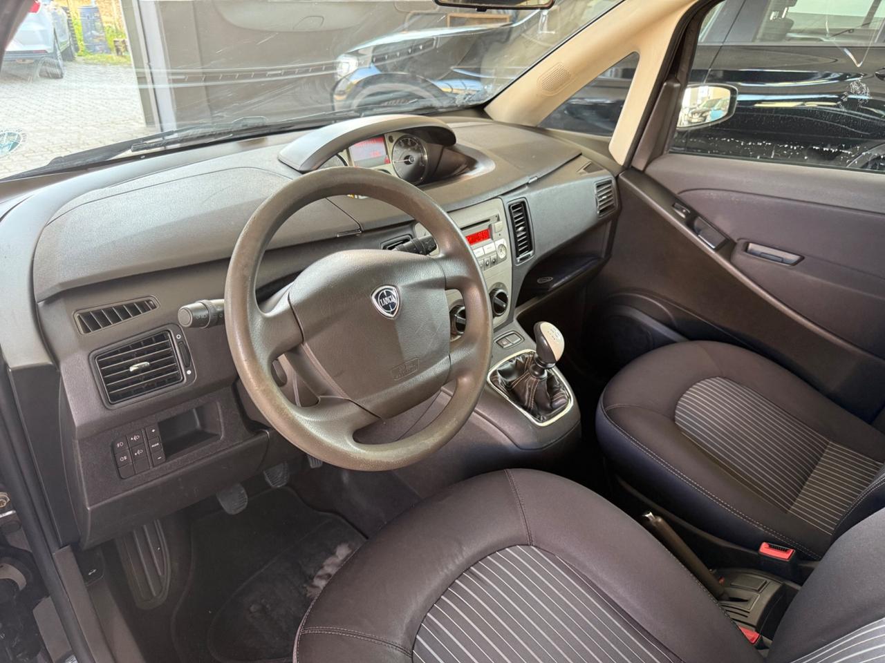 Lancia MUSA 1.4 Oro UNICO PROP GRAFFI SU CARROZZERIA