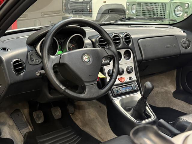 ALFA ROMEO Spider 2.0i 16V Twin Spark cat L