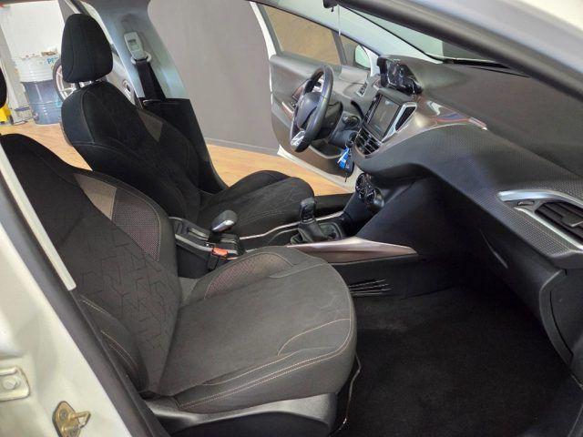 PEUGEOT 2008 1° serie 1.2 VTi 82CV Allure