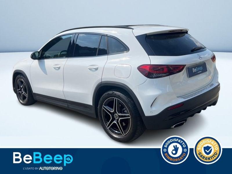 Mercedes-Benz GLA 180 D PREMIUM AUTO