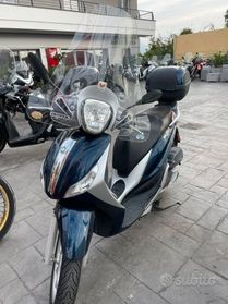 Piaggio Medley 125