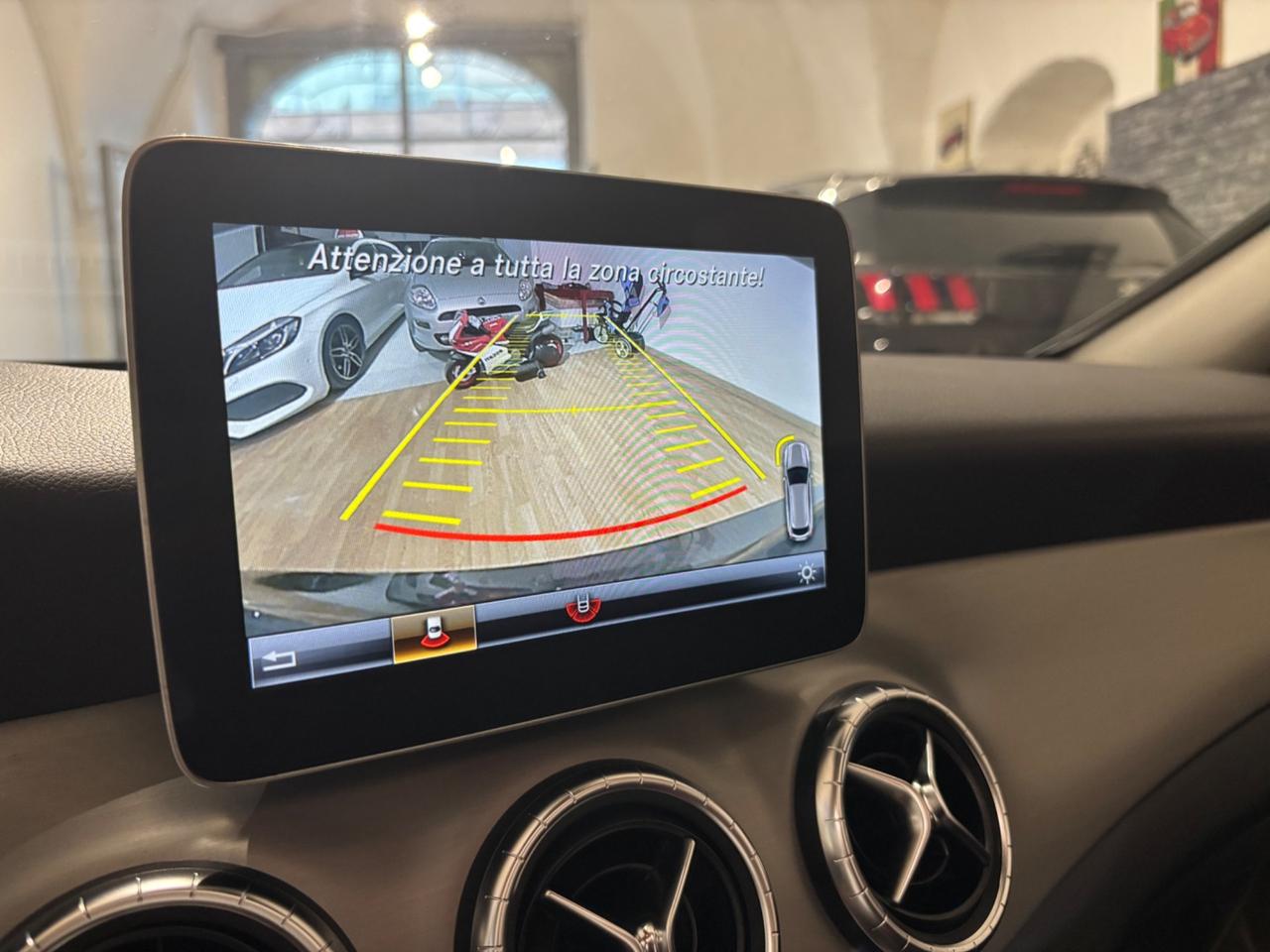 Mercedes-benz CLA 200 d S.W. Automatic Premium