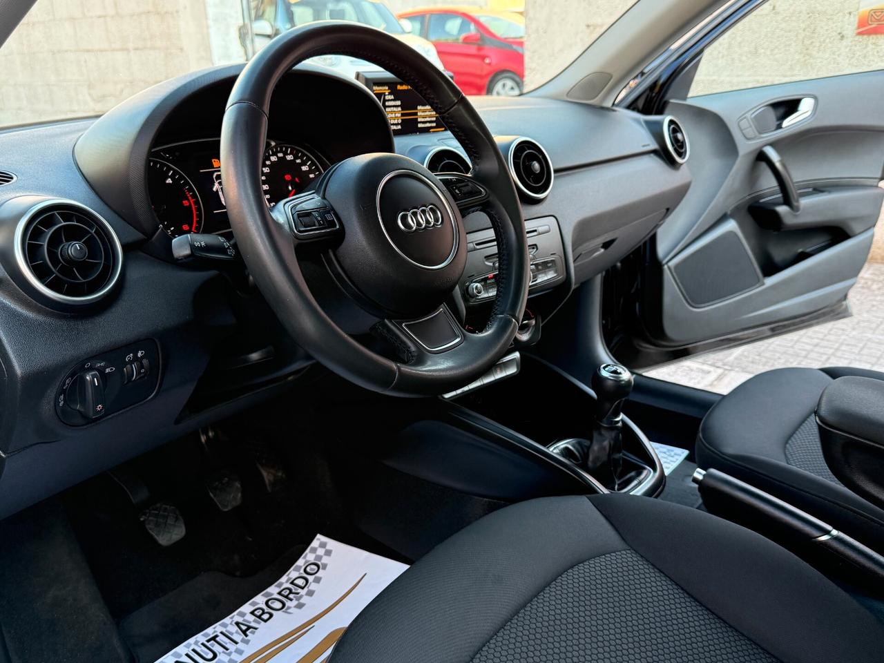Audi A1 SPB 1.6 TDI 90CV Attraction - 2014