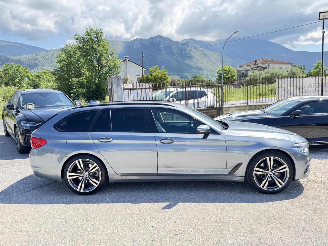 BMW 520D TOURING NAVI LED CLIMA PELLE
