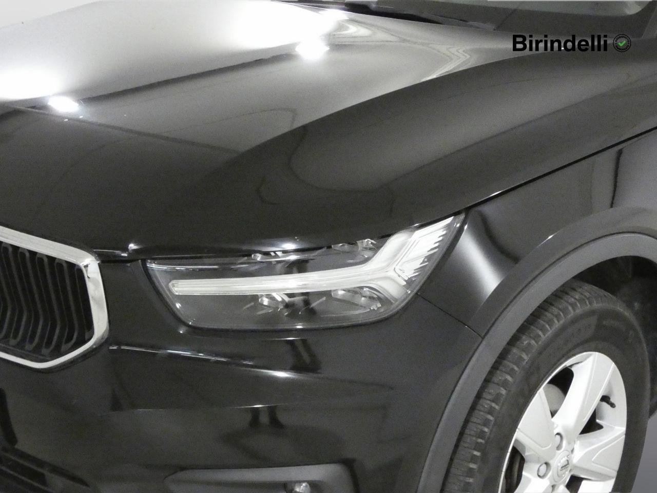 VOLVO XC40 (2017-->) - XC40 T3