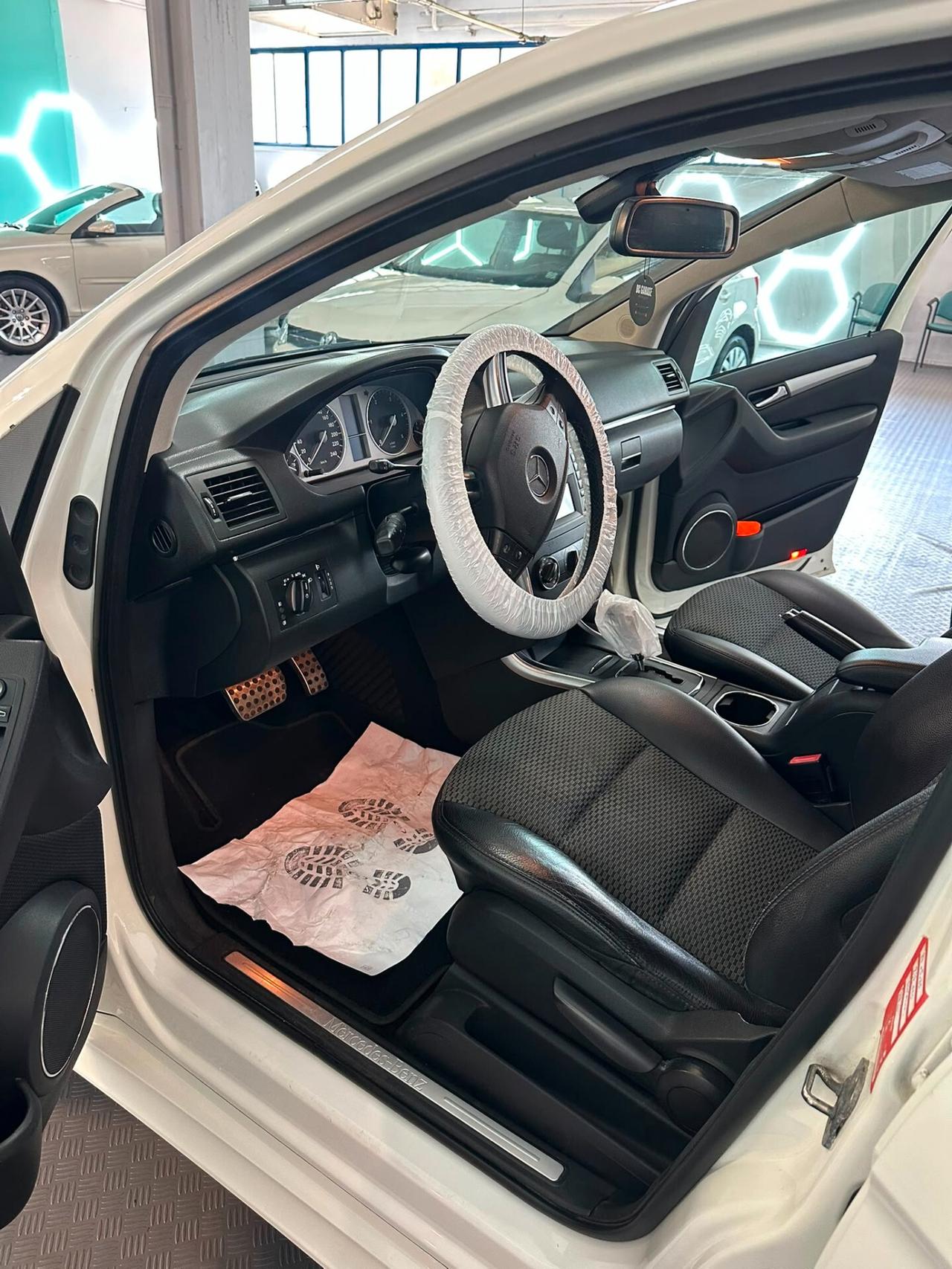 Mercedes-benz B 180 CDI Premium
