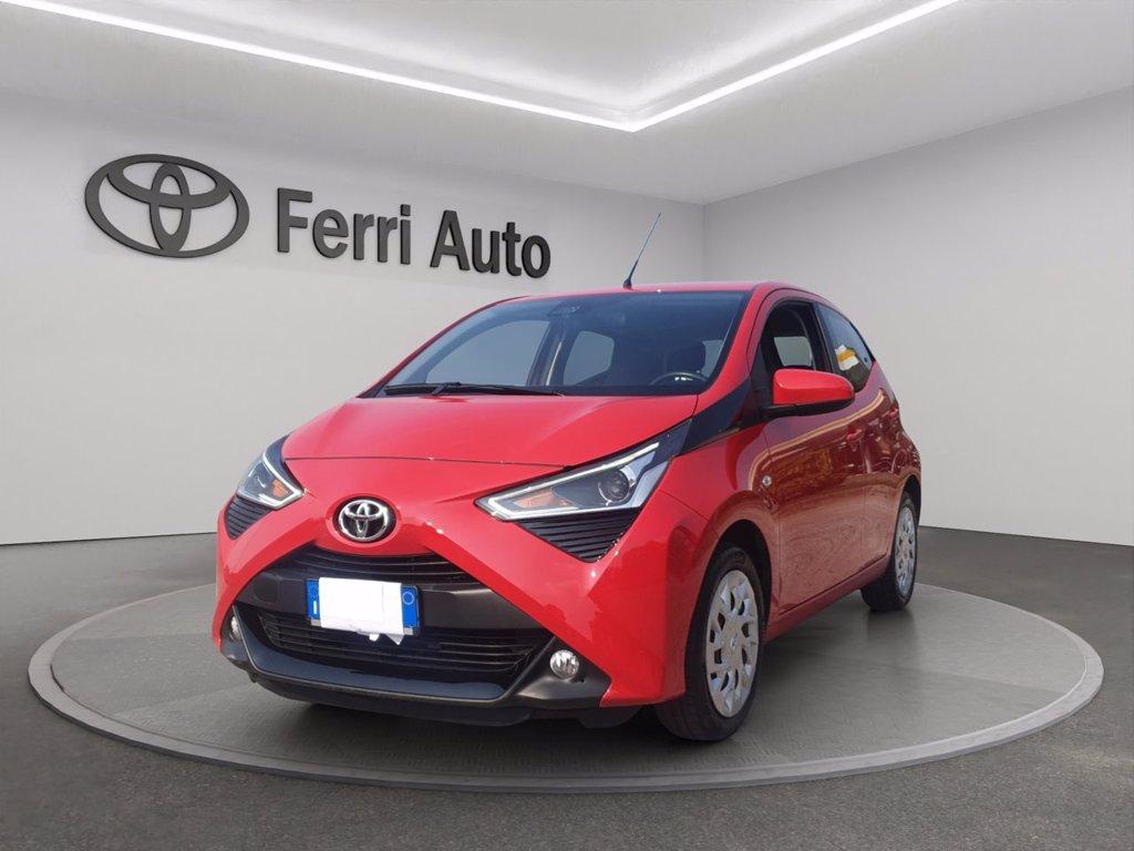 TOYOTA Aygo 5p 1.0 x-play m-mt 72cv del 2021