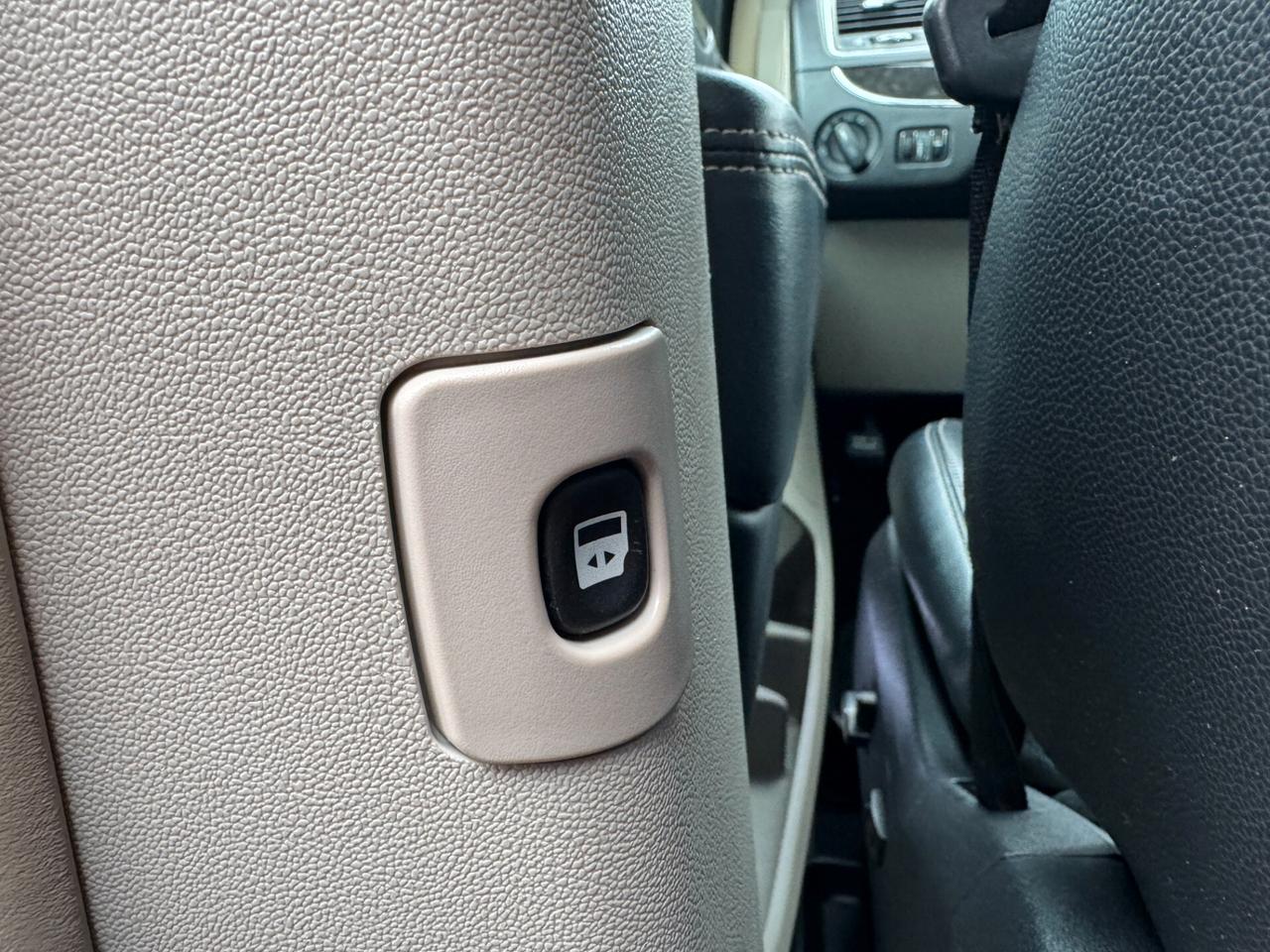 Lancia Voyager 2.8 Turbodiesel Platinum 163 CV