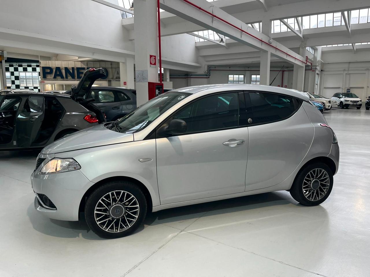 LANCIA Ypsilon 3ª serie Ypsilon 1.2 69 CV 5 po...