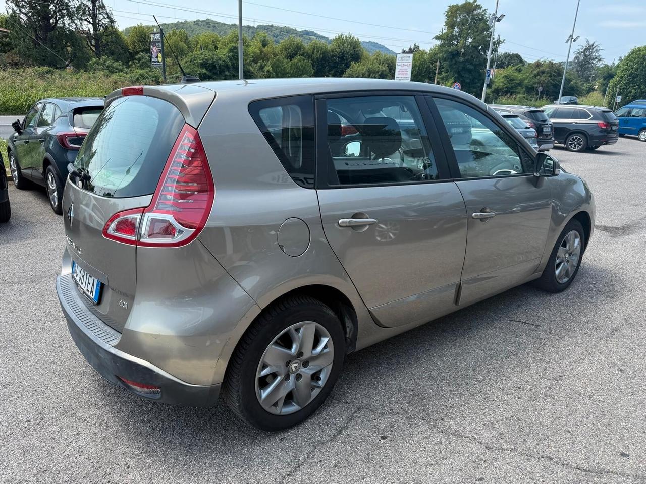 Renault Scenic Scénic X-Mod 1.5 dCi 110CV Luxe