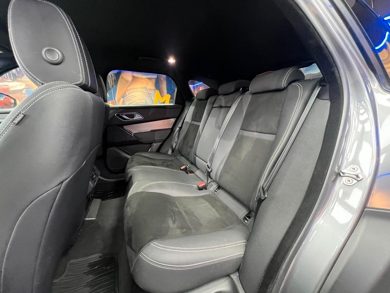 Land Rover Range Rover Velar 2.0 i4 R-Dynamic HSE (454)