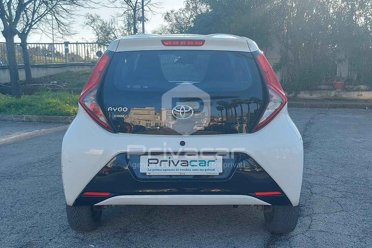 TOYOTA Aygo Connect 1.0 VVT-i 72 CV 5 porte x-play