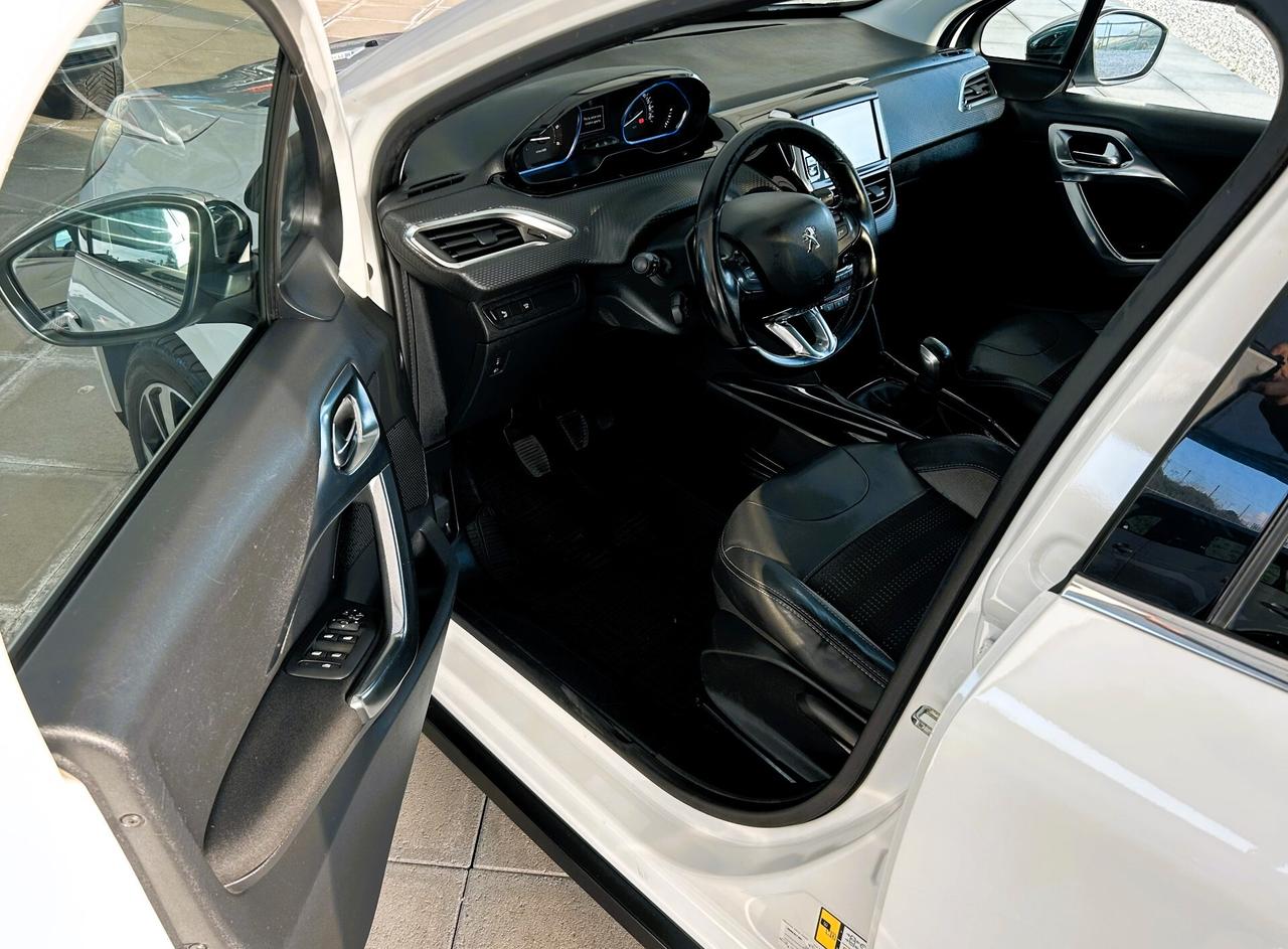 Peugeot 2008 BlueHDi 100 S&S Allure