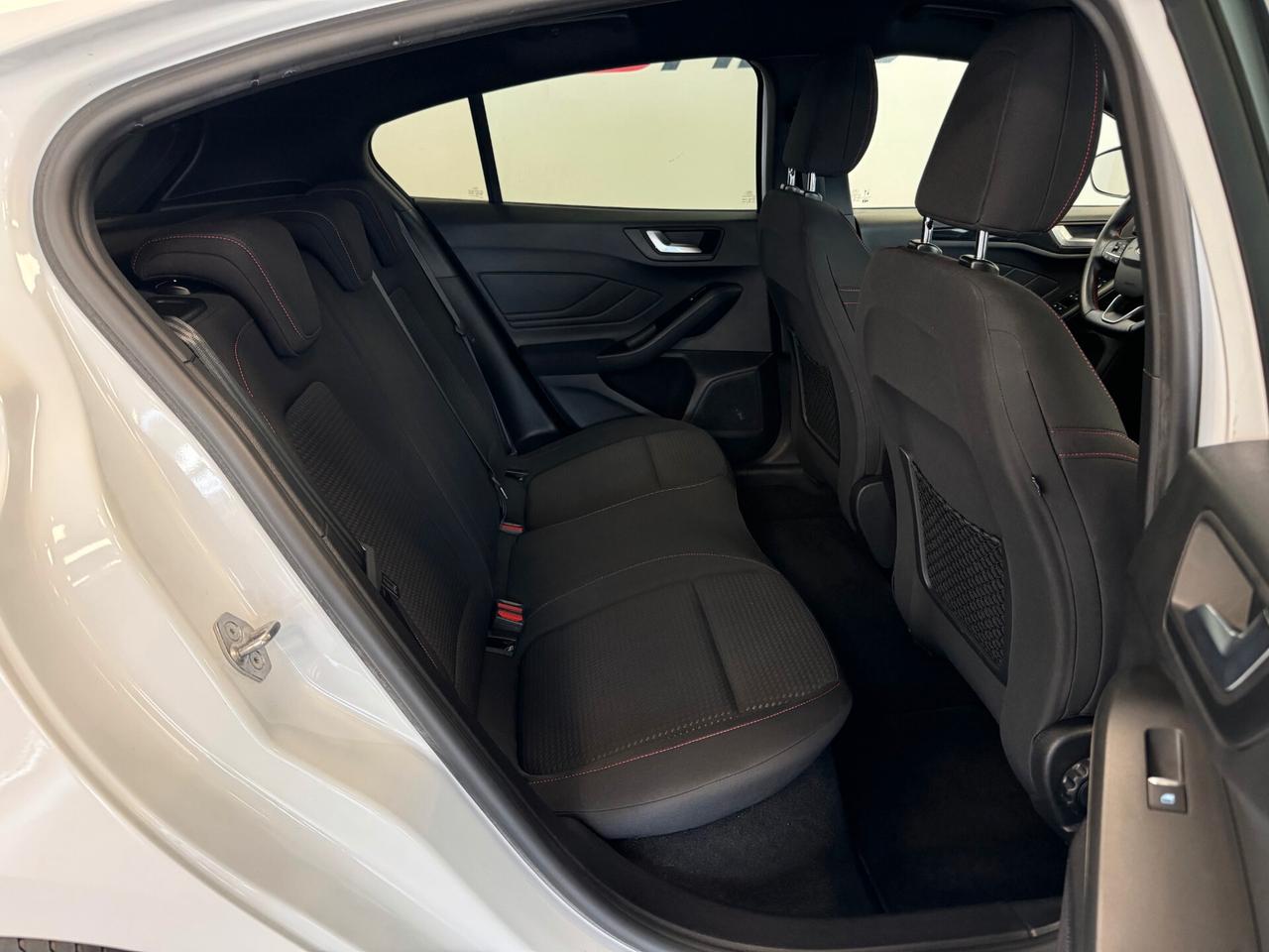 Ford Focus 1.0 EcoBoost 125 CV 5p. ST-Line NAVI UNIPROP