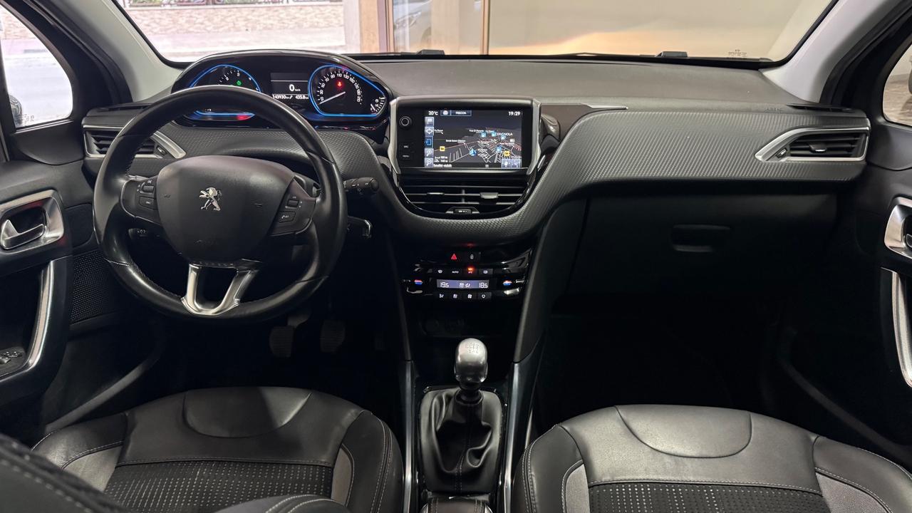 Peugeot 2008 1.6 e-HDi 115 CV Allure Panoramico