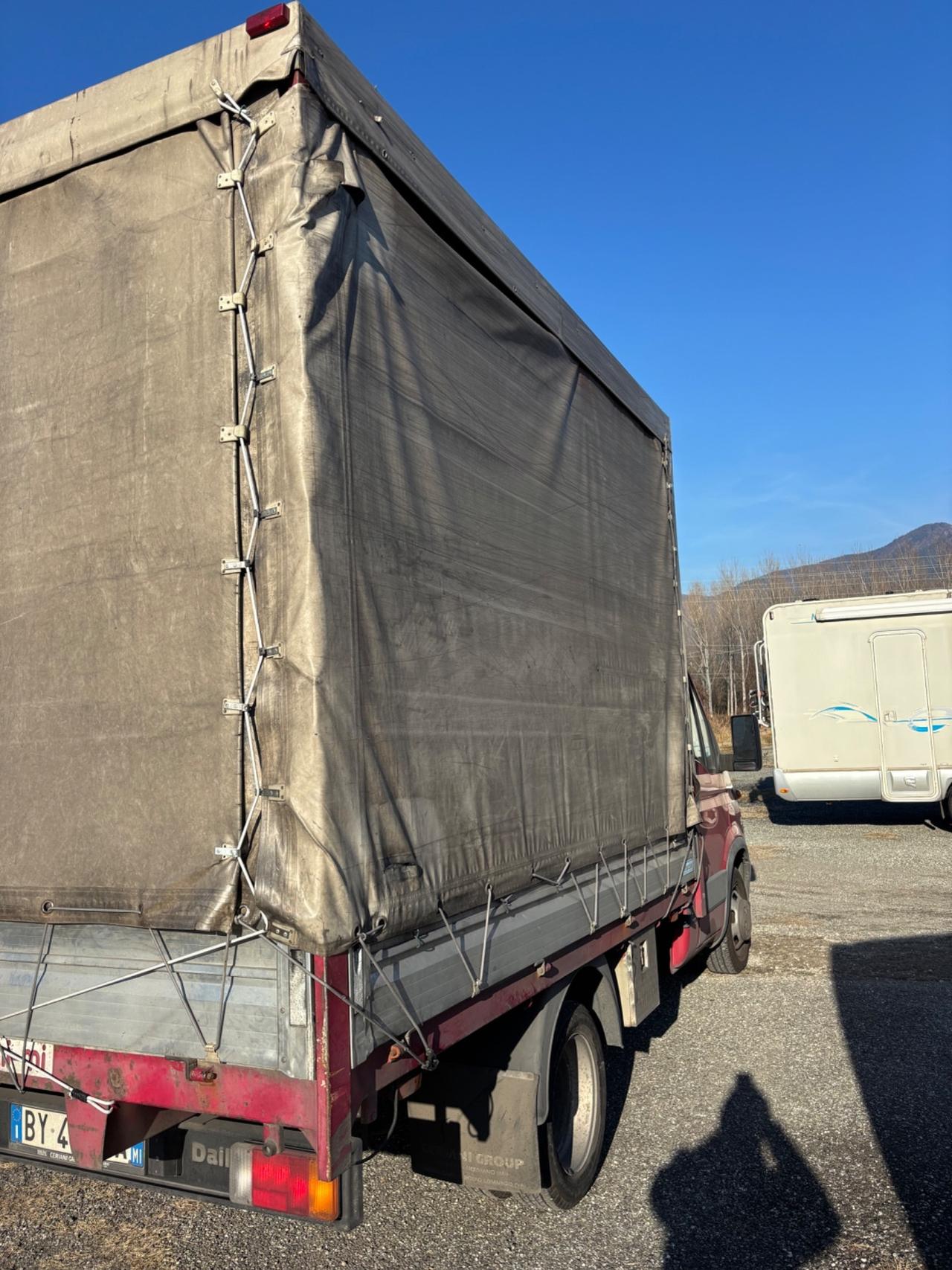 Daily Iveco centinato del 2001 in saldo 410