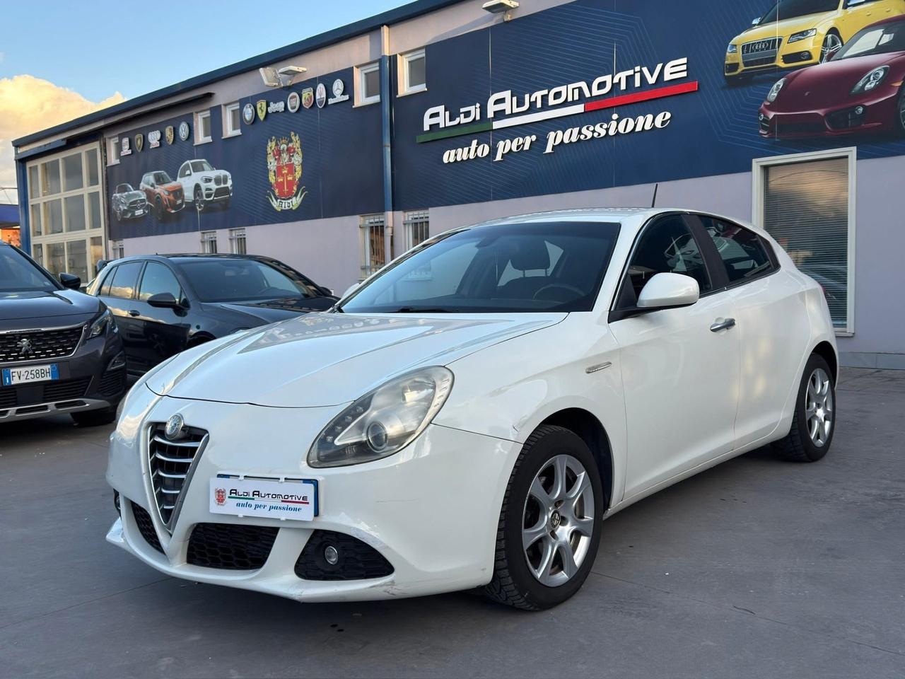 Alfa Romeo Giulietta 1.6 JTDm-2 105 CV Distinctive