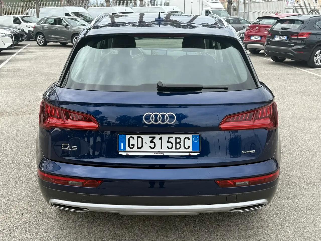 Audi Q5 40 TDI 204 CV quattro S tronic Business Sport