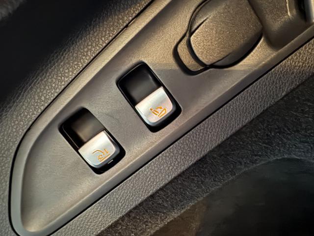 MERCEDES-BENZ GLC 220 d 4Matic Coupé Premium Plus Night Edition