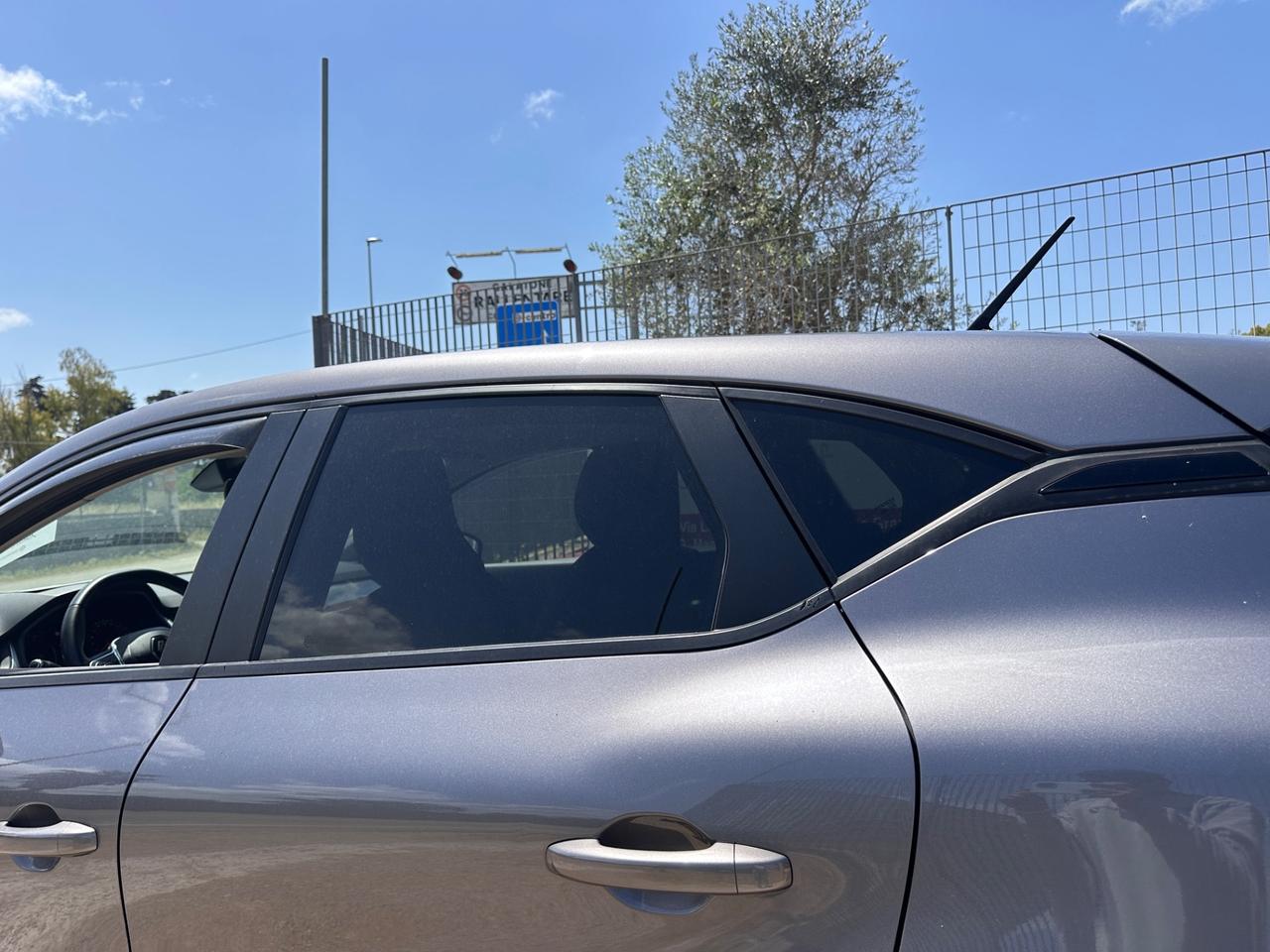 Renault Captur TCe 100 CV GPL Zen-2020