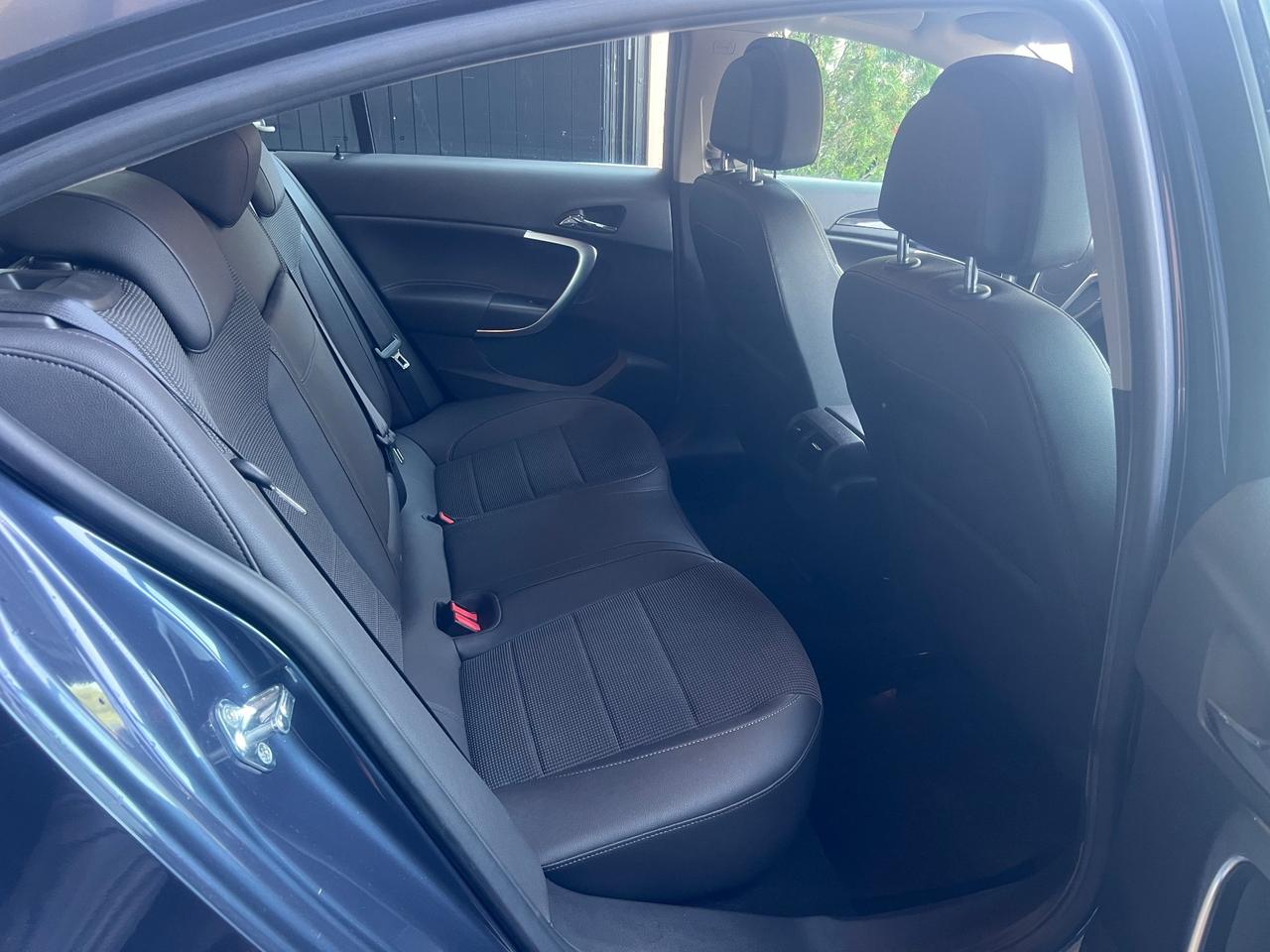 Opel Insignia 1.6 Turbo 180CV 4 porte Cosmo