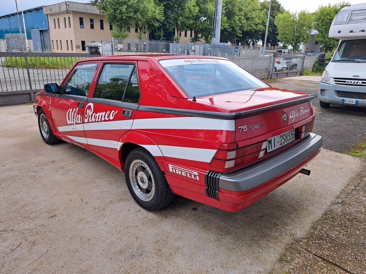 Alfa Romeo 75 1.8 turbo quadrifoglio verde