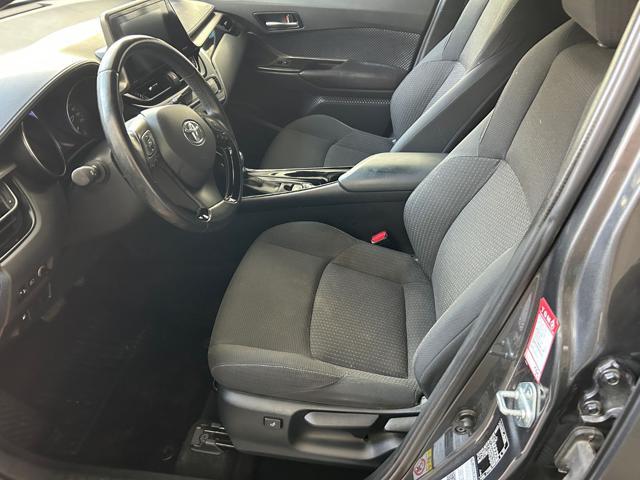 TOYOTA C-HR 1.8 Hybrid E-CVT Trend