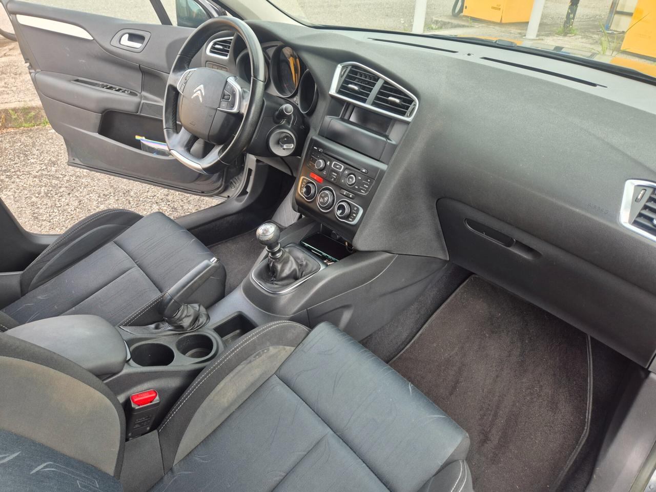 Citroen C4 1.6 e-HDi 115 airdream Exclusive