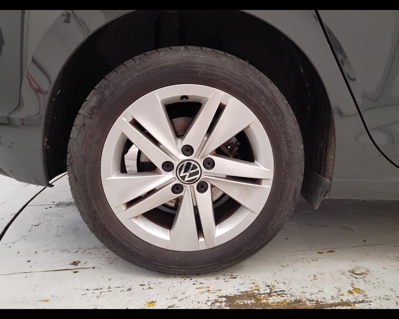 VOLKSWAGEN Golf VIII 2020 - Golf 1.0 etsi evo Life 110cv dsg