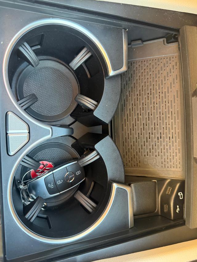 MERCEDES-BENZ GLE 300 d 4Matic Executive (FULL OPTIONAL)