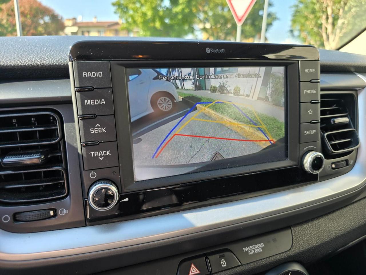 KIA Stonic 1.2 MPI 84 CV Style NEOPATENTATI