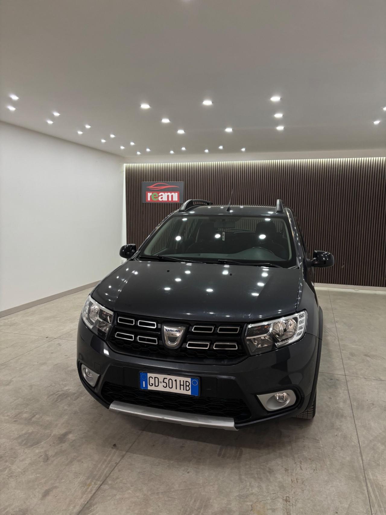 Dacia Sandero Stepway 1.0 TCe 100CV ECO-G 15th Anniversary