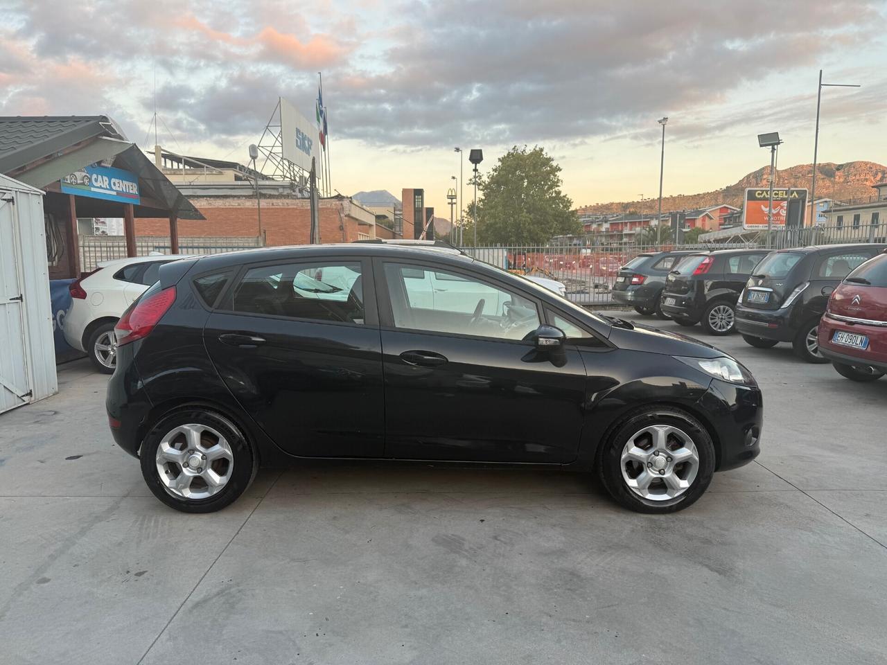 FIESTA 5P 1.4 DIESEL 68CV 09/2008 198.000KM