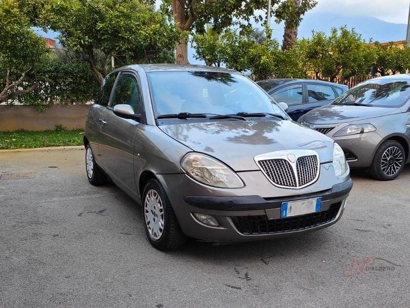 Lancia Ypsilon Ypsilon 1.2 8v Passion